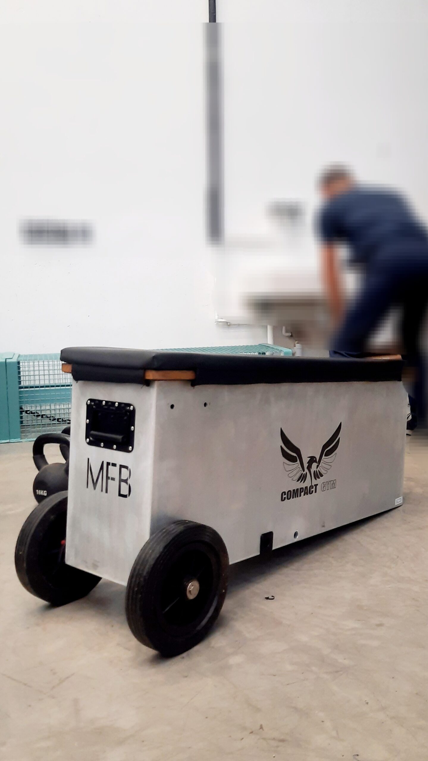 Caisse du MFB sur roue